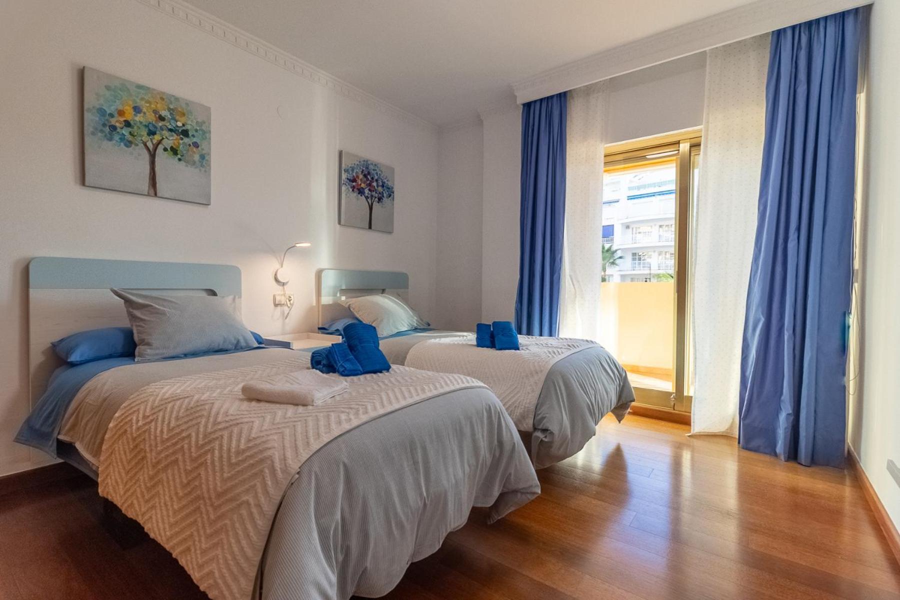 Apartamento Sofia Fuengirola Vistas Al Mar Atardeceres Magicos ภายนอก รูปภาพ